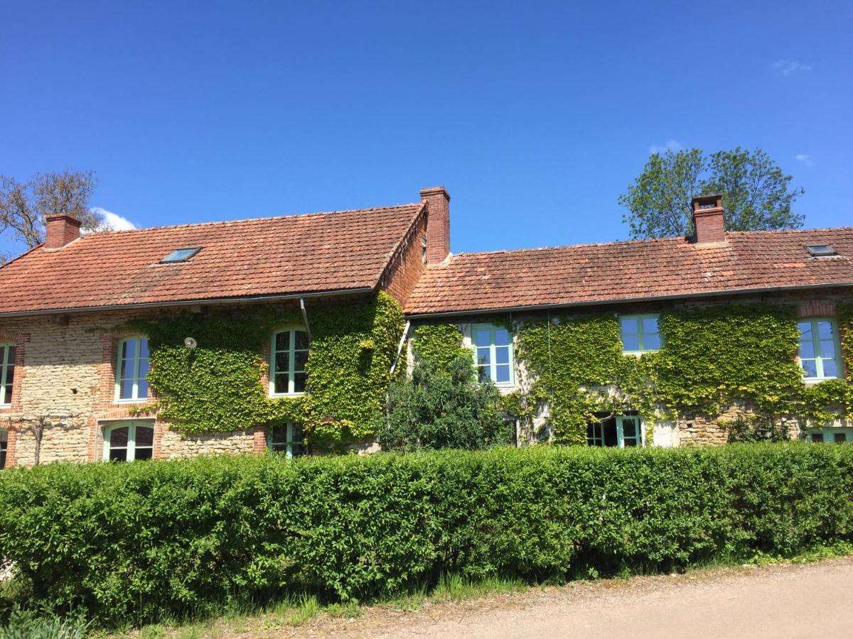 Bed and Breakfast Ancien moulin Créancey Exterior foto